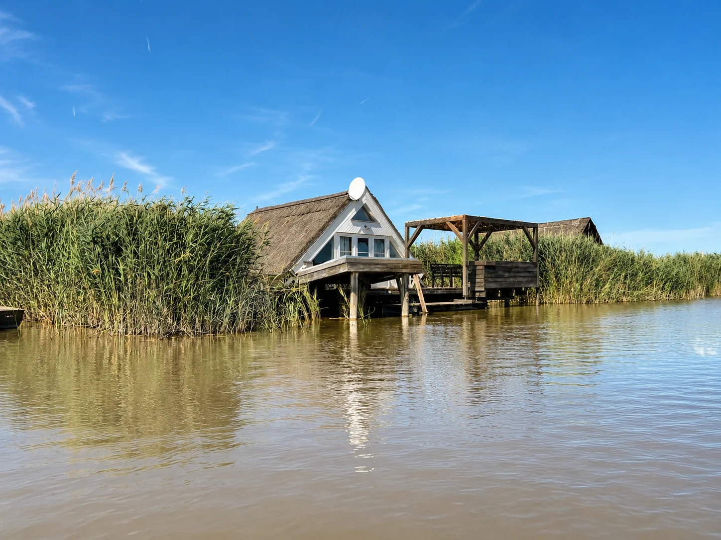 Seehütte Neusiedlersee direkt am Wasser